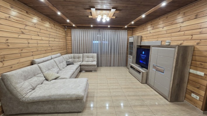 Терміново! Автономний теплий будинок 225м2. Генератор. Зарядка для е/м - фото 1