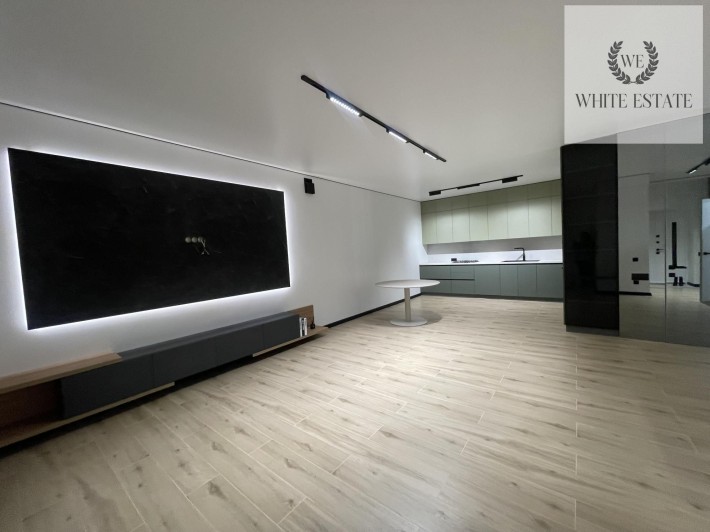 Оренда таунхаус с. Байківці КМ Щасливий Маєток - фото 1