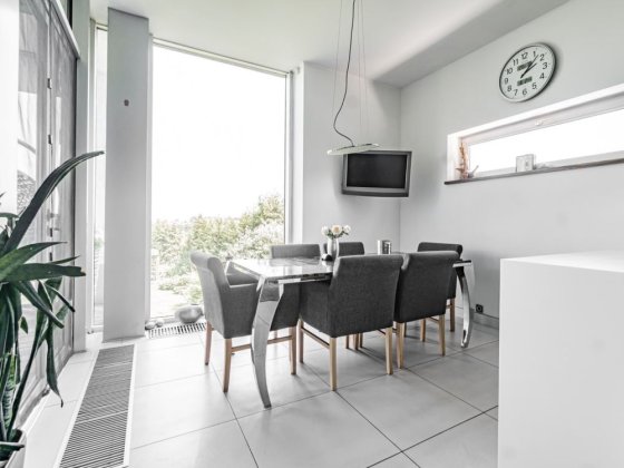 Оренда вишуканого будинку Коротич