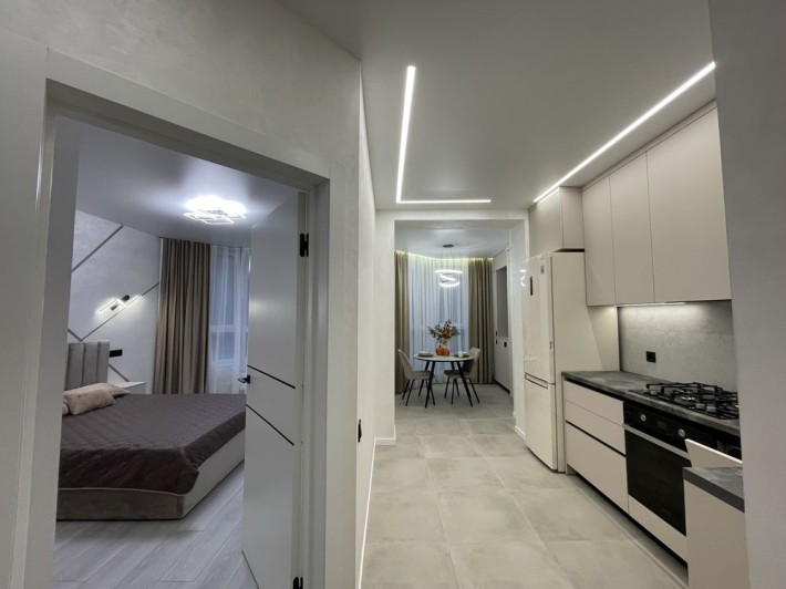 Простора 1-кімнатна квартира в ЖК « Софія Резиденс » - фото 1