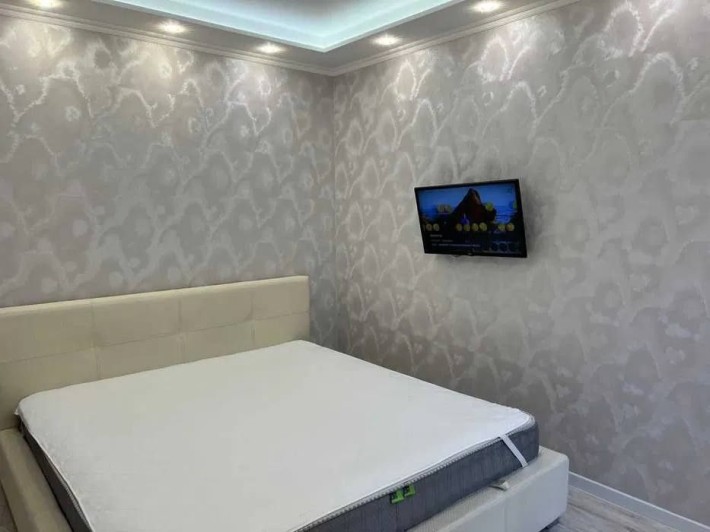 Оренда двокімнатної квартири з терасою ЖК "Софія Сіті" - фото 1