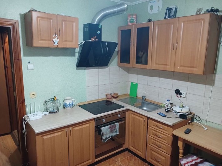 Сдам в аренду 1 кв. ул. Зодчих 50,  5- минут езды м.Академгород. - фото 1