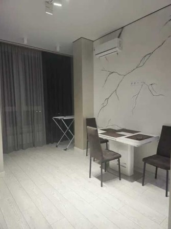 ОРЕНДА 2 кімнатної квартири Софіївська Борщагівка Щаслива 19/6 - фото 1