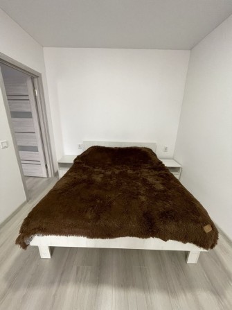 Новобудова , оренда 2 ох кімнатноі квартири  в центрі Моршина - фото 1