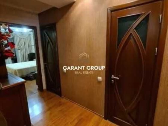 Довгострокова оренда теплої затишної трикімнатної квартири Крыжановка