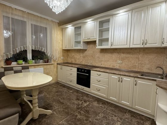 Сдам новую 1 комнатную квартиру 58 жемчужина средний этаж Лиманка