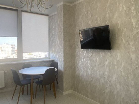 Стильна квартира в ЖК Поиморські Сади Корсунцы