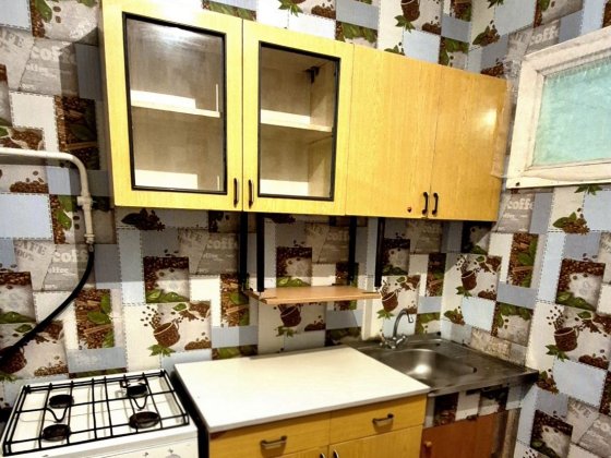 Срочно!!! Кременчуг. Однушка, керченская, коммуналка включена Піщане