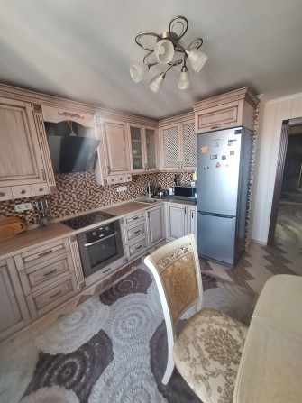 Сдам 3х комнатную квартиру - фото 1