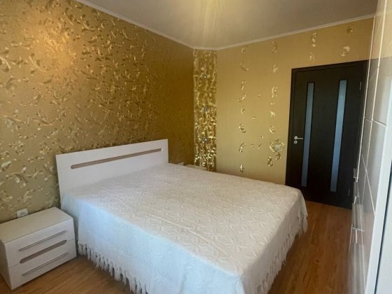 Здається 3 кімнатна квартира Обарів