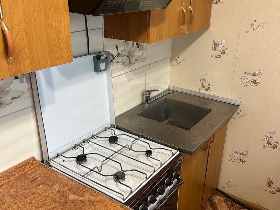 Здається 1 кімнатна квартира Довжок