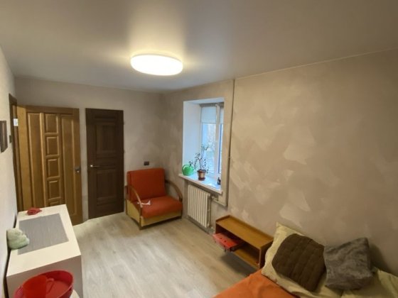 Сдам 2 комн квартиру на Днепрострое