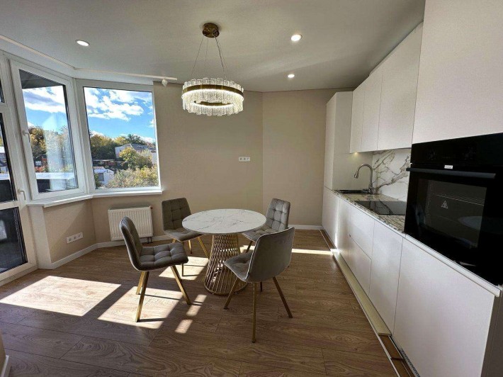 Продаж 1-кімнатної квартири по вул.Кустанайська, 13а в ЖК West House - фото 1