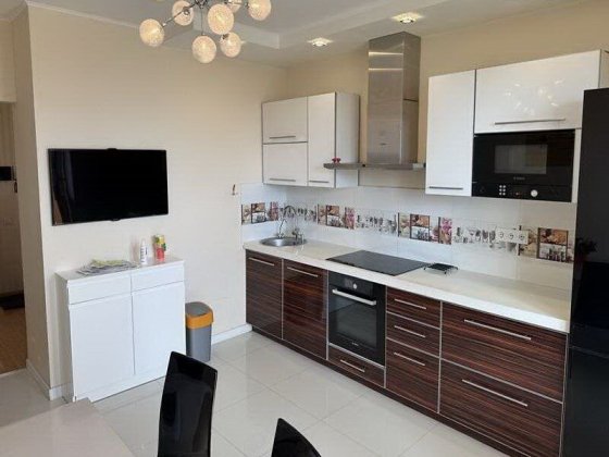 Продаж 2к квартири вул. Голосіївська 13Б метро Деміївська Киев