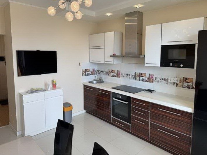 Продаж 2к квартири вул. Голосіївська 13Б метро Деміївська - фото 1