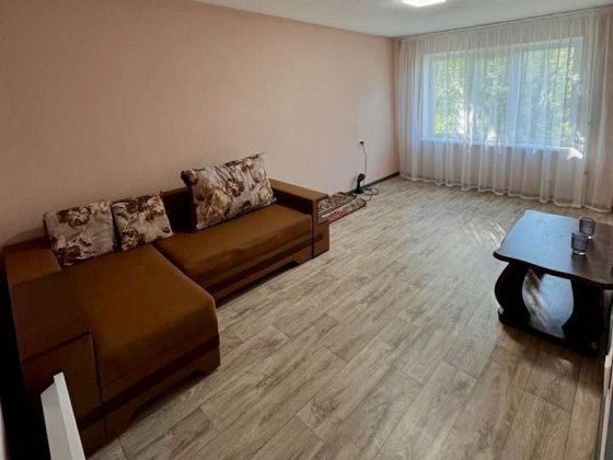 Здам 2-х кімнатну квартиру на 6 військових