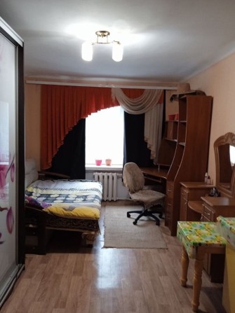 Оренда кімнати в гуртожитку - фото 1