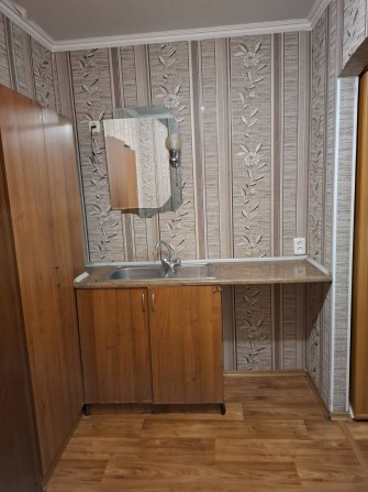 Оренда кімнати в гуртожитку - фото 1