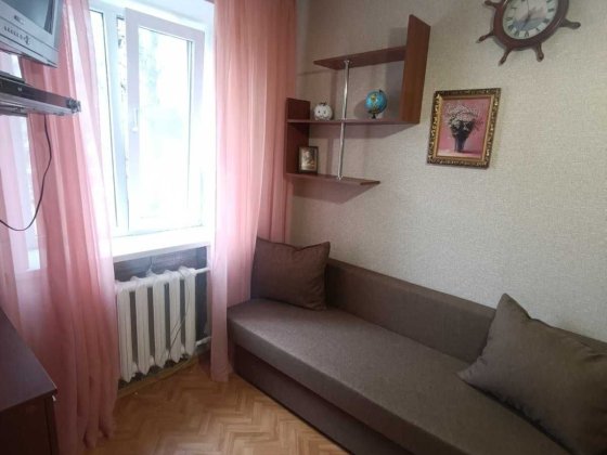 Здам хорошу кімнату в гуртожитку в центрі міста. Бровари