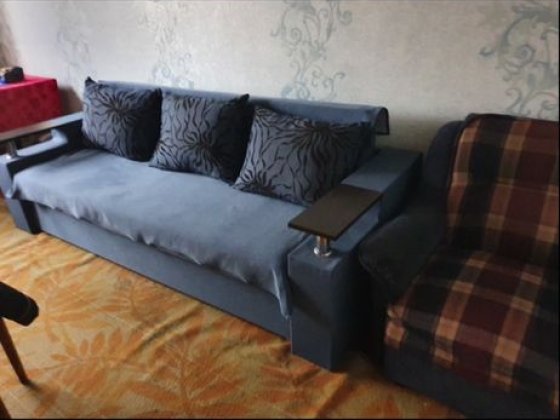 Здається кімната без господарів в центрі міста! Бровари