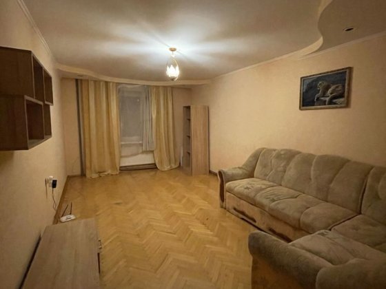 Підселення для дівчини Окрема кімната вул. Пулюя БЕЗ КОМІСІЇ Ивано-Франковск