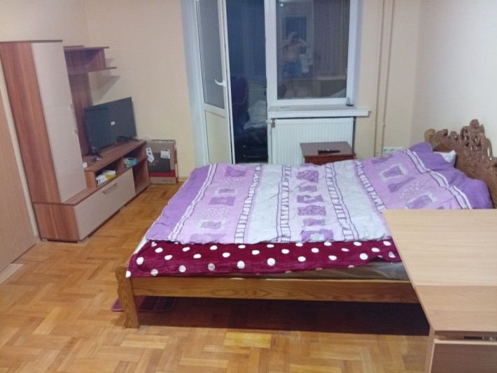 Здається місце в кімнаті - фото 1