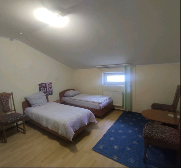 Без рієлтора 4000 +к.п Центр - фото 1