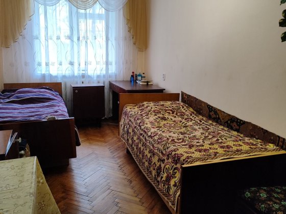 Оренда ліжко-місця в квартирі. Р-н ТРЦ Чайка Ровно
