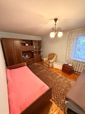 Підселення до дівчину в 1-но кімнатну квартиру, по вул. Ентузіастів 4 - фото 1