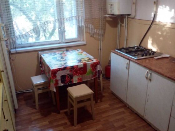 Оренда окремого місця в  кімнаті у 2 кімн.квартирі  без  господарів Ужгород