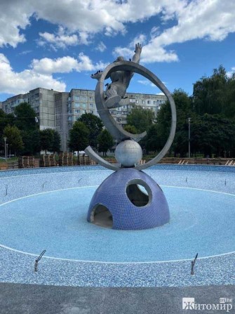 Здається кімната в гуртожитку.Меблі.Техніка - фото 1