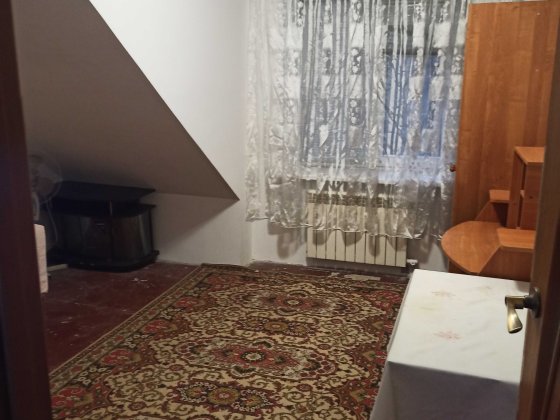 Сдам комнату в 3х к.кв Запорожье