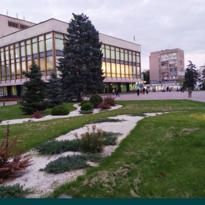 Сдам бюджетное жилье в Центре,Яворницкого - фото 1