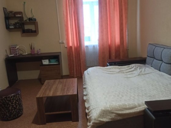Здається кімната в центрі міста,, чисто, затишно, Кропивницький