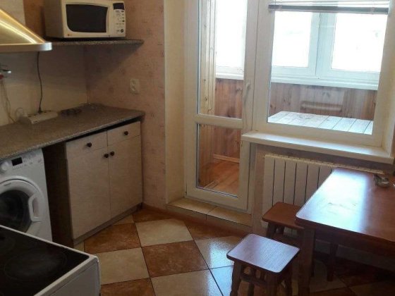 м. Харківська! Кімната на ключ без господарів Ревуцького метро 2 хв Киев