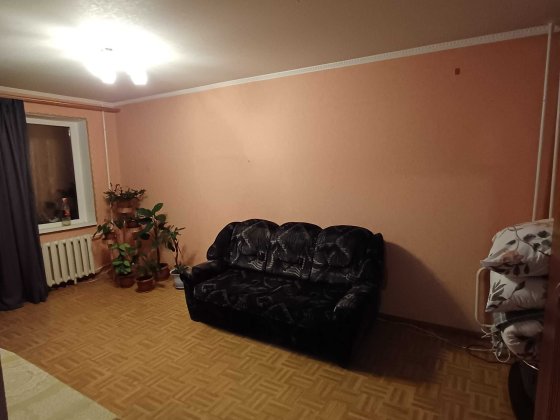 Здам 1 кімнату ДІВЧИНІ в 2х кімнатній квартирі