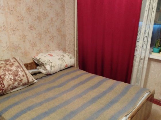 Сдам кімнату у 3- кімнатній квартирі на Виноградарі без господаря Киев