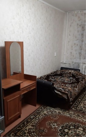 Сдам свою комнату в коммуне . - фото 1