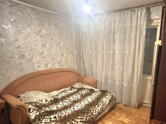 м. Житомирська, Академмістечко 7хвпішки, 1й поверх,кімната для дівчини Киев