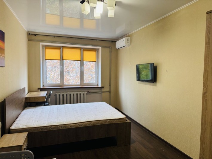 Сдам смарт комнату с современным ремонтом пл. Толбухина - фото 1