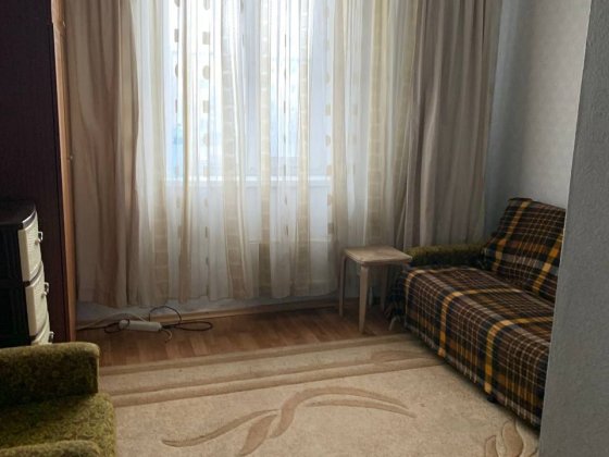 Парню комната подключ-5мин м.Чернігівська (микитенко 27)Набирайте! Киев