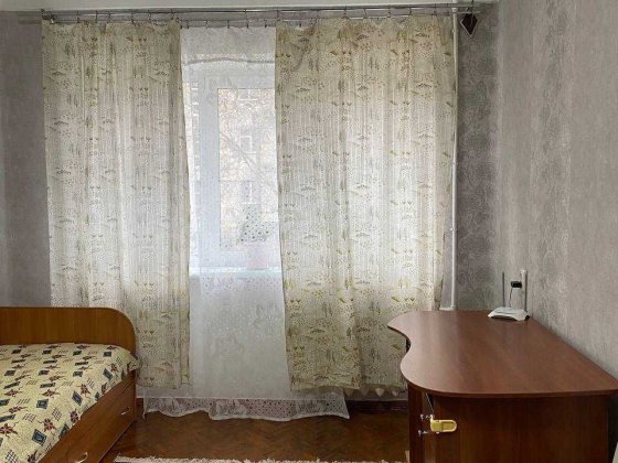 Сдам комнату с хозяйкой для женщины на Черемушках, ул. Малиновского! Одеса