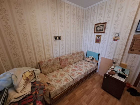 Здам кімнату з балконом на  Позняках Киев