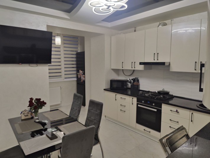 Здаю 2-ох кімнату квартиру новобуд перша здача ЖК Горгани - фото 1