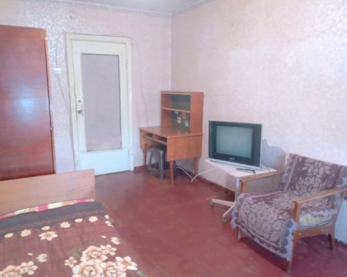 Комната без хозяйки Королева макдональдз - фото 1