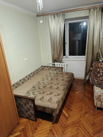 Оренда кімнати в комунальній квартирі - фото 1