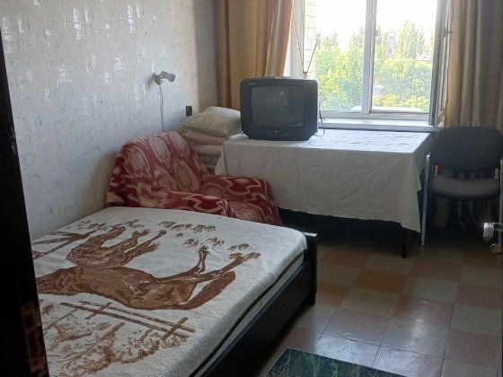 Сдам комн 14м без хоз Королёва / Обл ГАИ 2500гр 1 парня Одеса