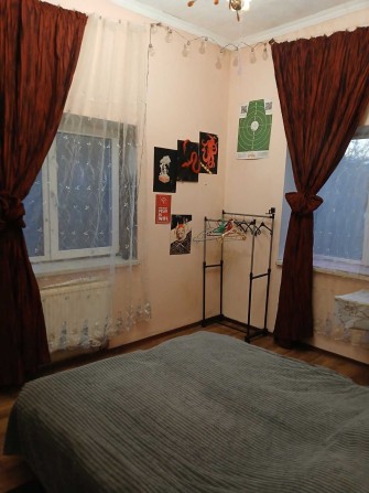 Сдам в аренду 1 комнату в Черноморке золотая горка, море в 10 мин - фото 1