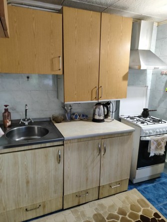 Сдам отдельную комнату для 1го парня,ул.ратушного 39,соломенка - фото 1