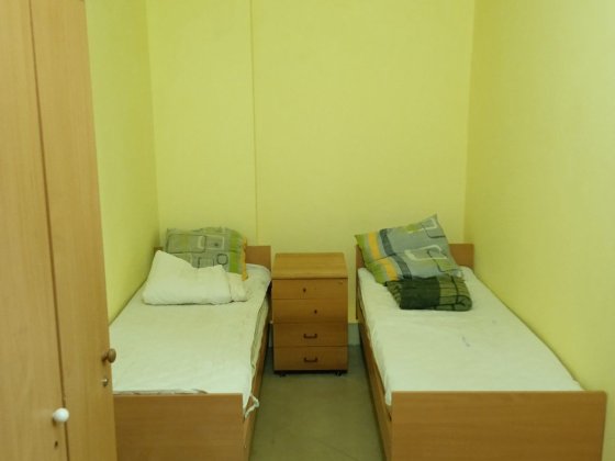 Кімната на дві людини солом'янський площа шовкуненка 8/20 метро вокзал Київ